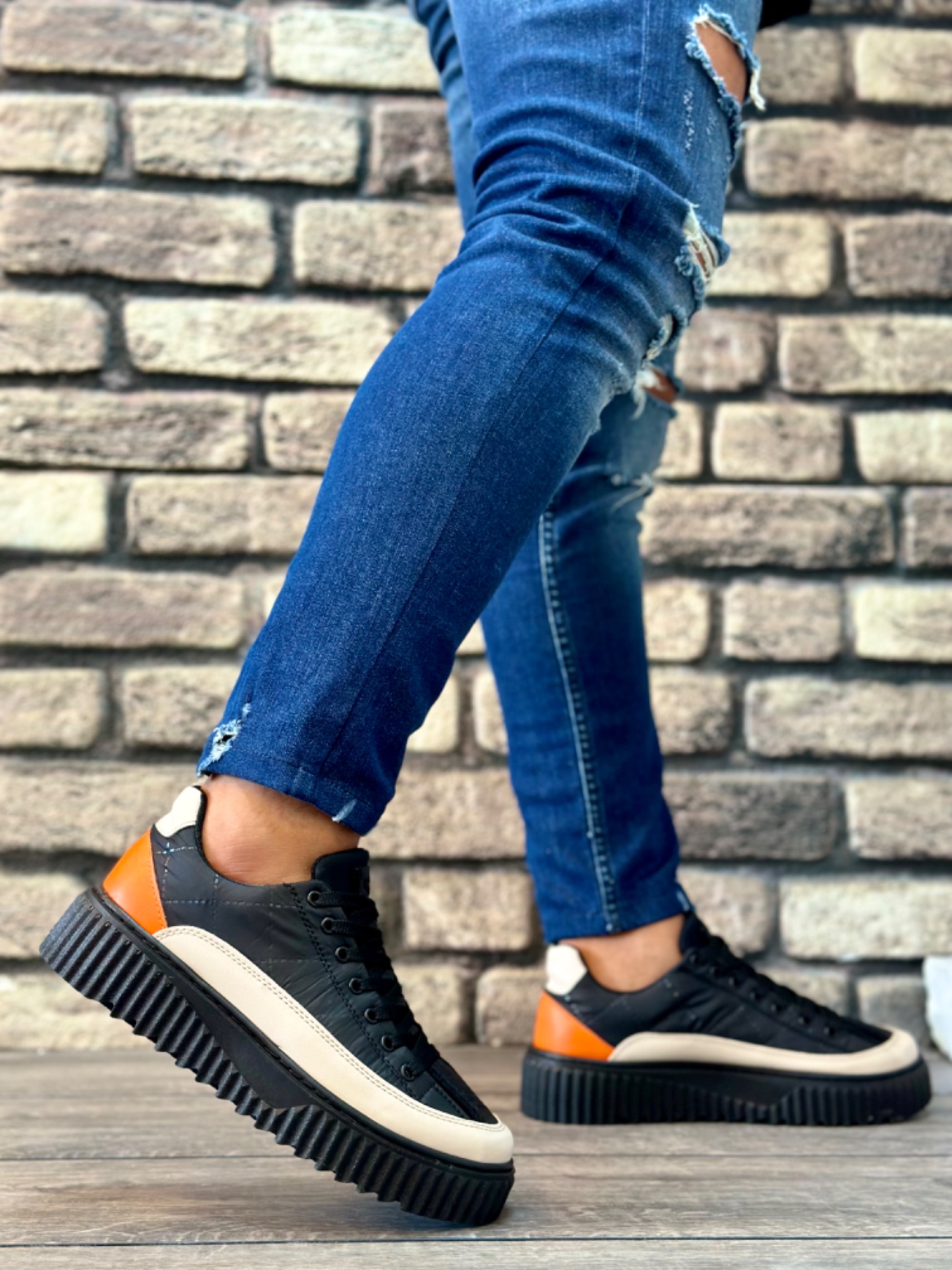 unisex sneakers on fbazaar 1-year warranty